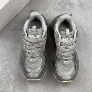 ny yankees curve runner