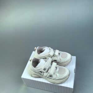 mlb ny low top beige sneakers