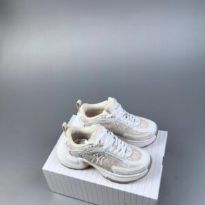 mlb xlg chunky sneakers white face powder