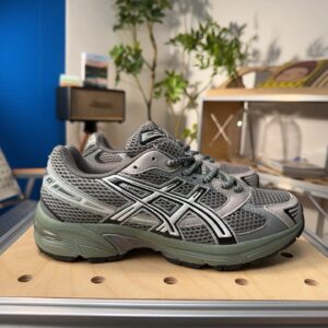 asics gel 1130 sneakers