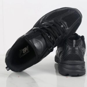 new balance mr530 sneakers black