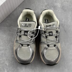 mlb x ny yankees dome runner