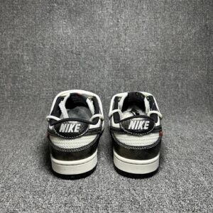 nike sb dunk low snake