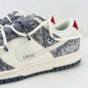 nike sb dunk low dior collab