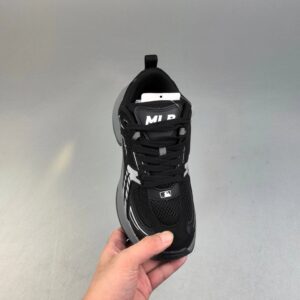 mlb xlg chunky sneakers black white