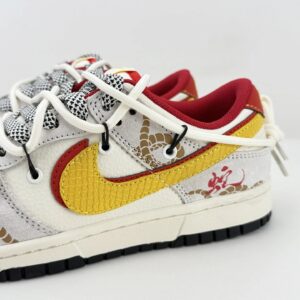 nike sb dunk low 'year of the snake'