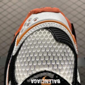 balenciaga runner orange