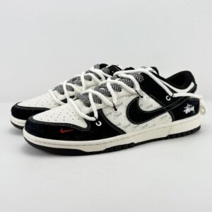 nike sb dunk low stussy