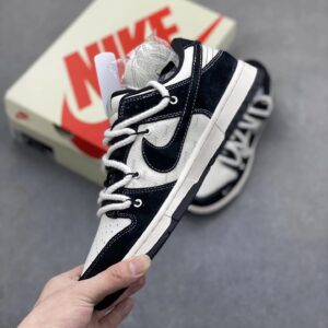 stussy x dunk low sneakers