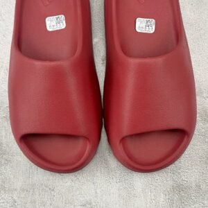 adidas originals yeezy slide