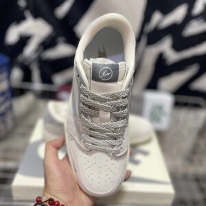 travis scott x aj1 reverse mocha