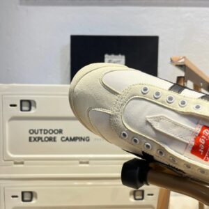 asics onitsuka tiger slip ons