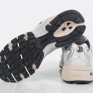 new balance mr530 sneakers silver