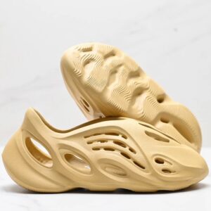 adidas yeezy foam runner