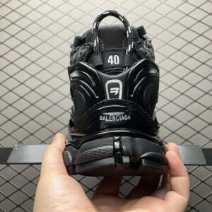 balenciaga runner sneakers black