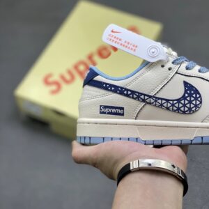supreme x nike sb dunk low