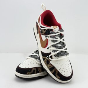 nike sb dunk low year of the snake