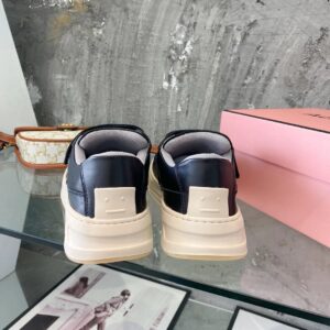 magic sticker white shoes