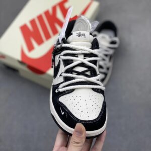 stussy x dunk low sneakers