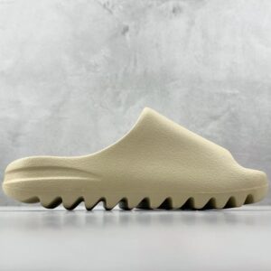 yeezy slide 'bone'