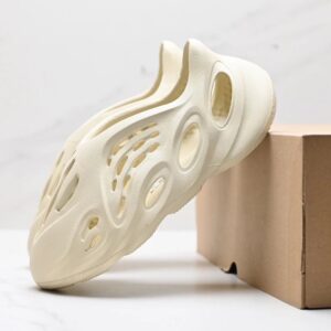 adidas yeezy foam runner