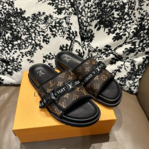 lv buckle velcro sandals