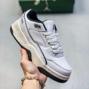 who decides war sneakers