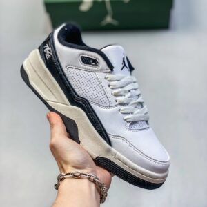 who decides war x flight court