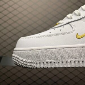 nk air force 1 low sneakers