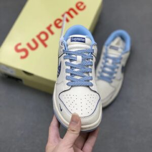supreme x nike sb dunk low