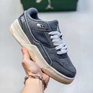 who decides war x flight court