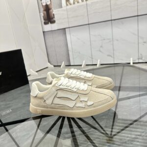 ami low casual shoes cream