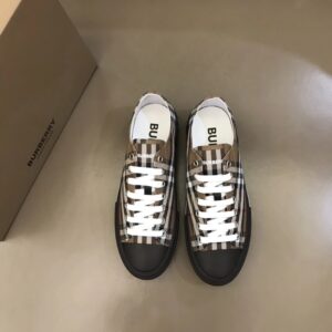 burberry men's classic sneakers