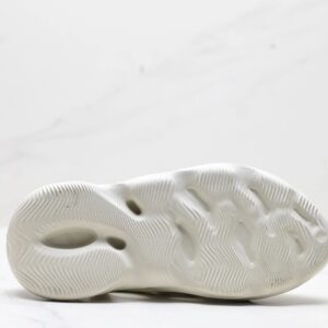 adidas yeezy foam runner