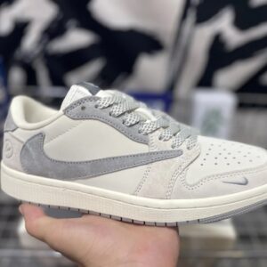 travis scott x aj1 reverse mocha