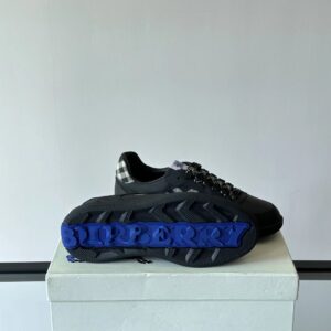 burberry classic low sneakers