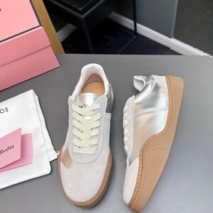 high version lace up shoes