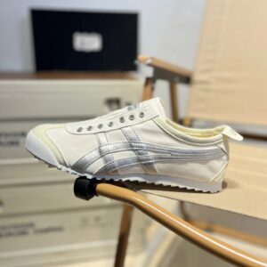 asics onitsuka tiger slip ons black white