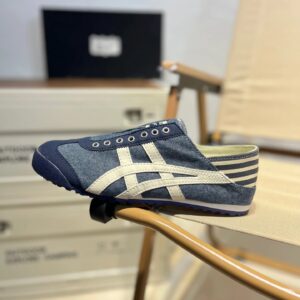 asics onitsuka tiger slip ons black white