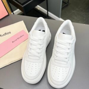 high version velcro sneakers