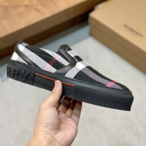 burberry slip on sneakers