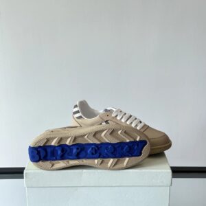 burberry men's classic low sneakers