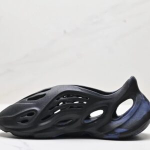 adidas yeezy foam runner