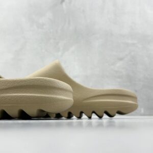 adidas yeezy slide pure