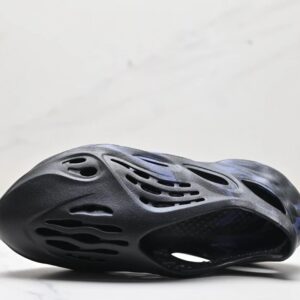 adidas yeezy foam runner