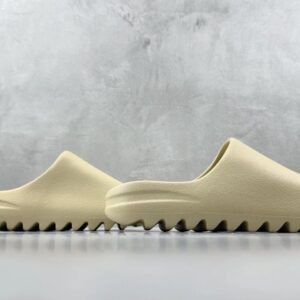 yeezy slide 'bone'
