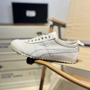 asics onitsuka tiger slip ons black white