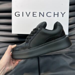 givenchy men's retro runner sneaker (triple black)​