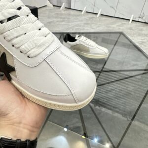ami low casual shoes black white