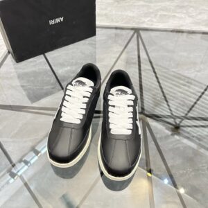 ami low top sneakers